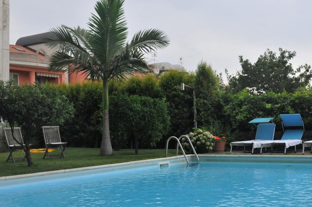 Villa Tranquilla Riposto Extérieur photo