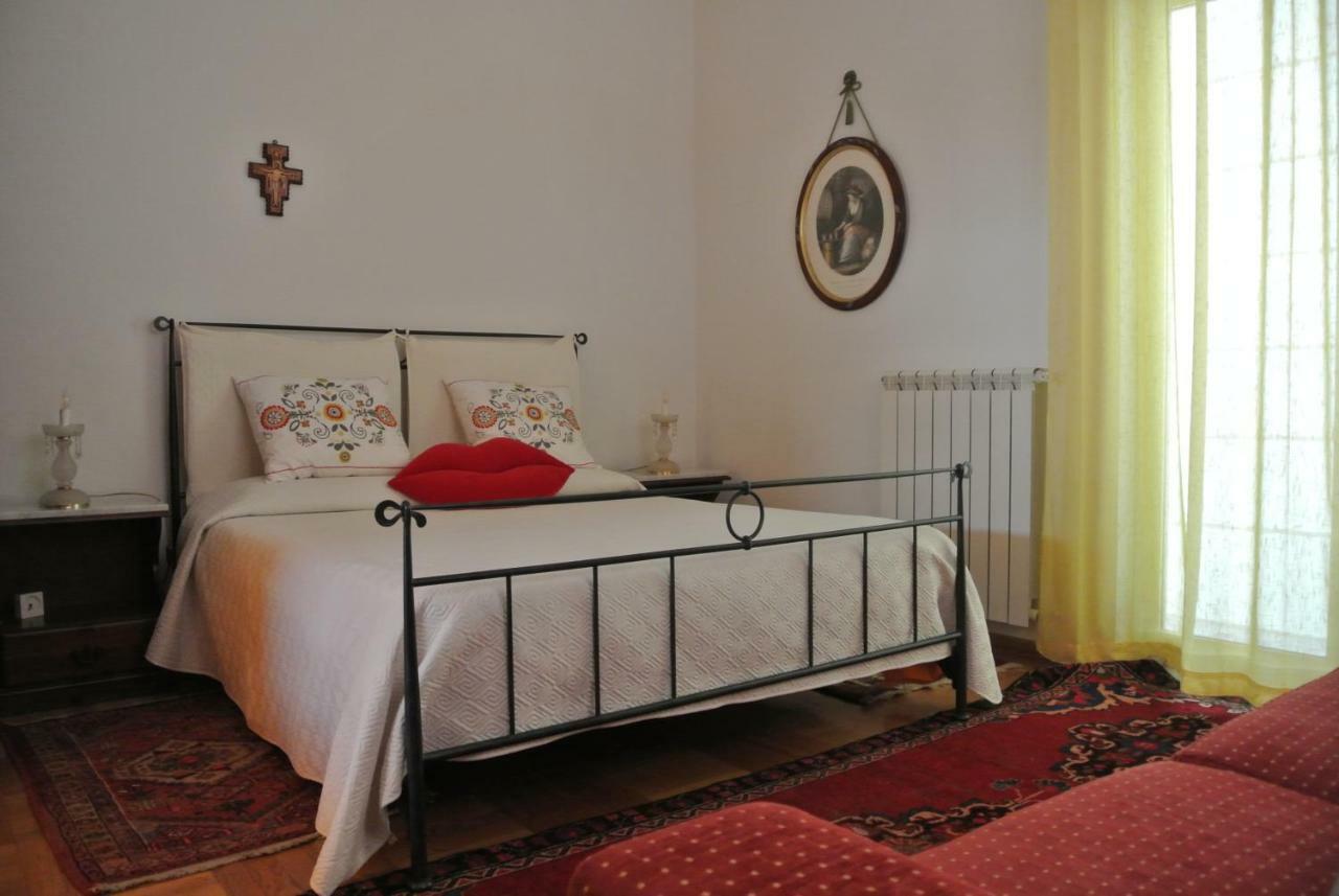 Villa Tranquilla Riposto Extérieur photo